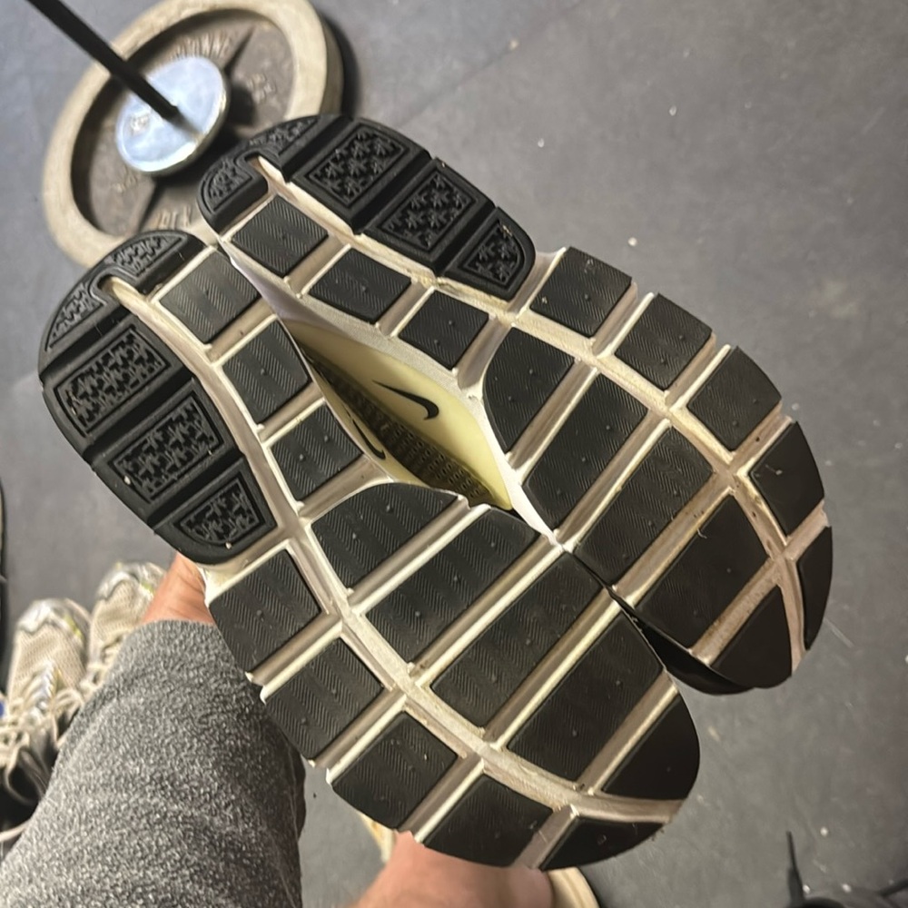 Nike Sock Dart lightweight trainer - hardly worn - excellent condition - Picture 9 of 11